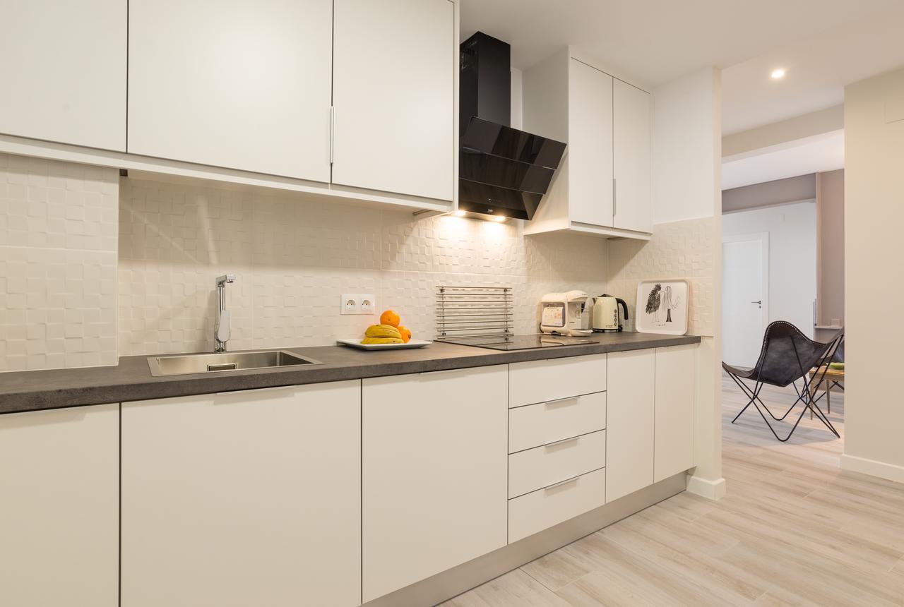 Malagasuite Premium Deluxe Alameda ภายนอก รูปภาพ