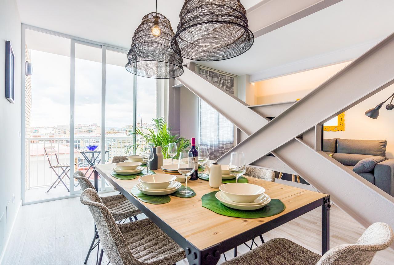 Malagasuite Premium Deluxe Alameda ภายนอก รูปภาพ